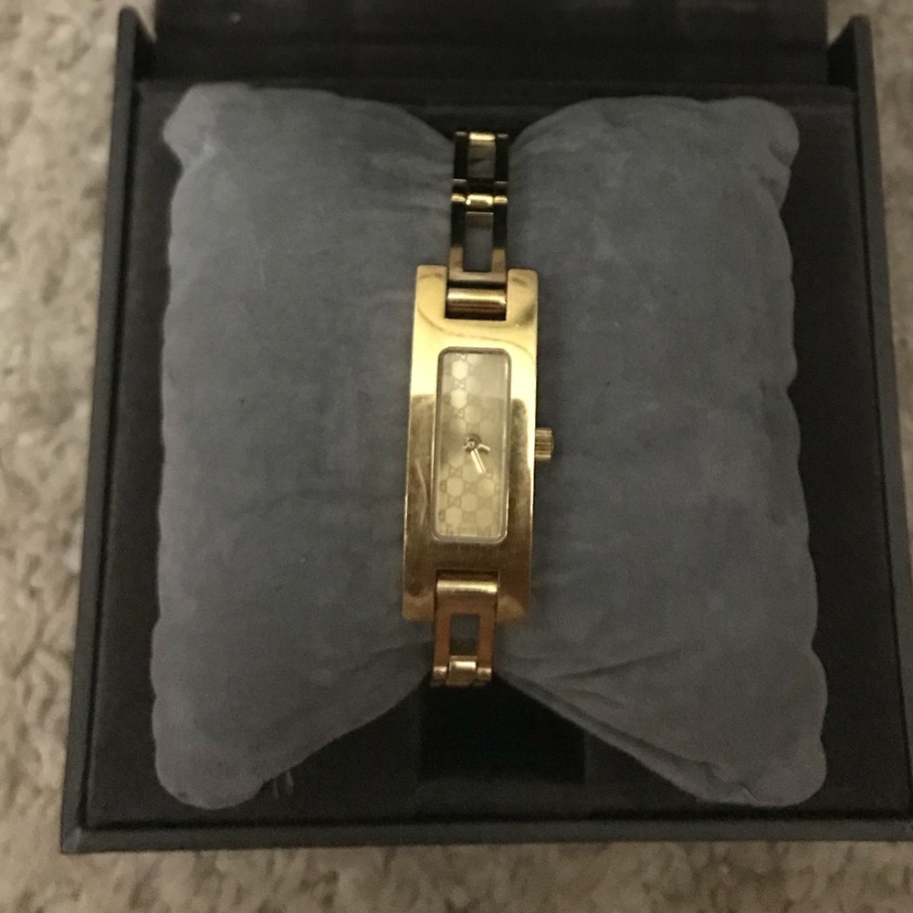 Gucci Time piece